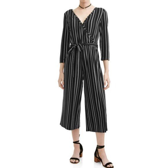 No Boundaries Pants - Black and White Pinstripe Jumpsuit, Women Juniors L (11-13)
